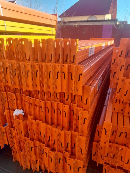 Rafturi metalice profesionale reglabile