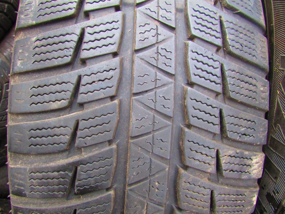 225/60/17,falken,3013 dot,7mm