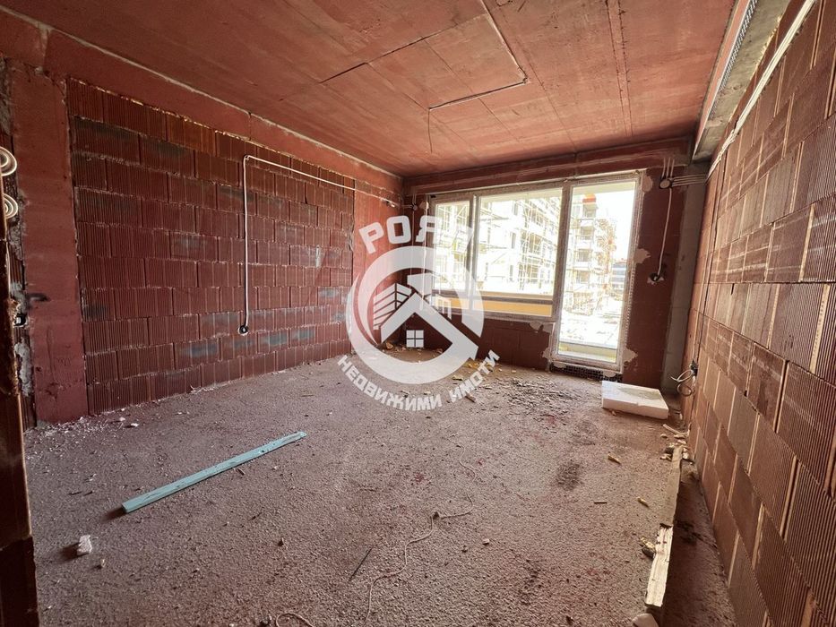 Продава се Двустаен апартамент в Пловдив, Остромила - 64 кв.м за 1007 €/кв.м - Снимка #3