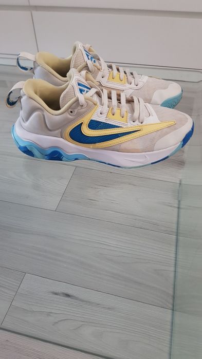 Vand adidasi unisex marimea 39, Nike