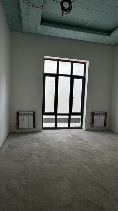 Продаётся двух этажный участок в Юнусабаде  Бободехкан махалля 2,5с