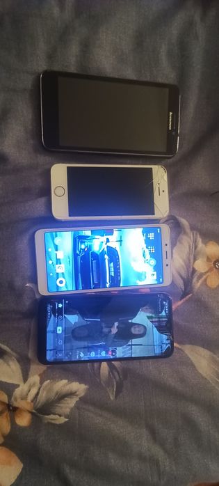 Продам сот телефоны