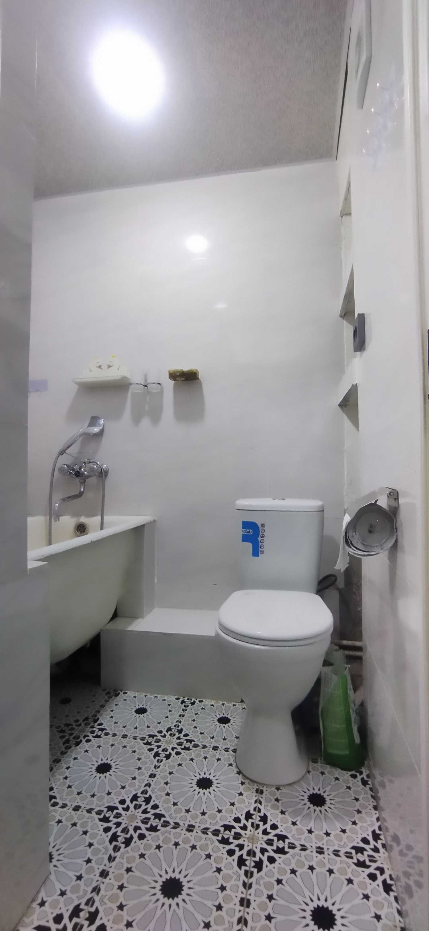 Метро Мирзо Улугбек 1*2/4/4кирпич, Чиланзар4, с ремонтом.Своя квартира