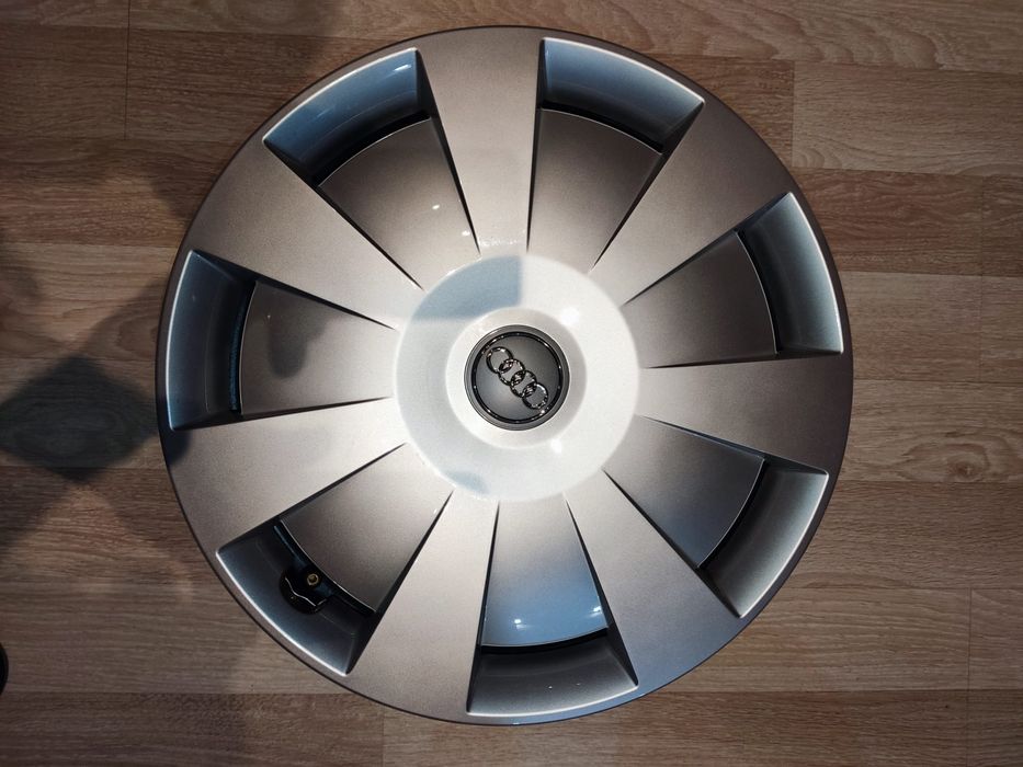 Set 4 jante tablă + capace originale Audi R16