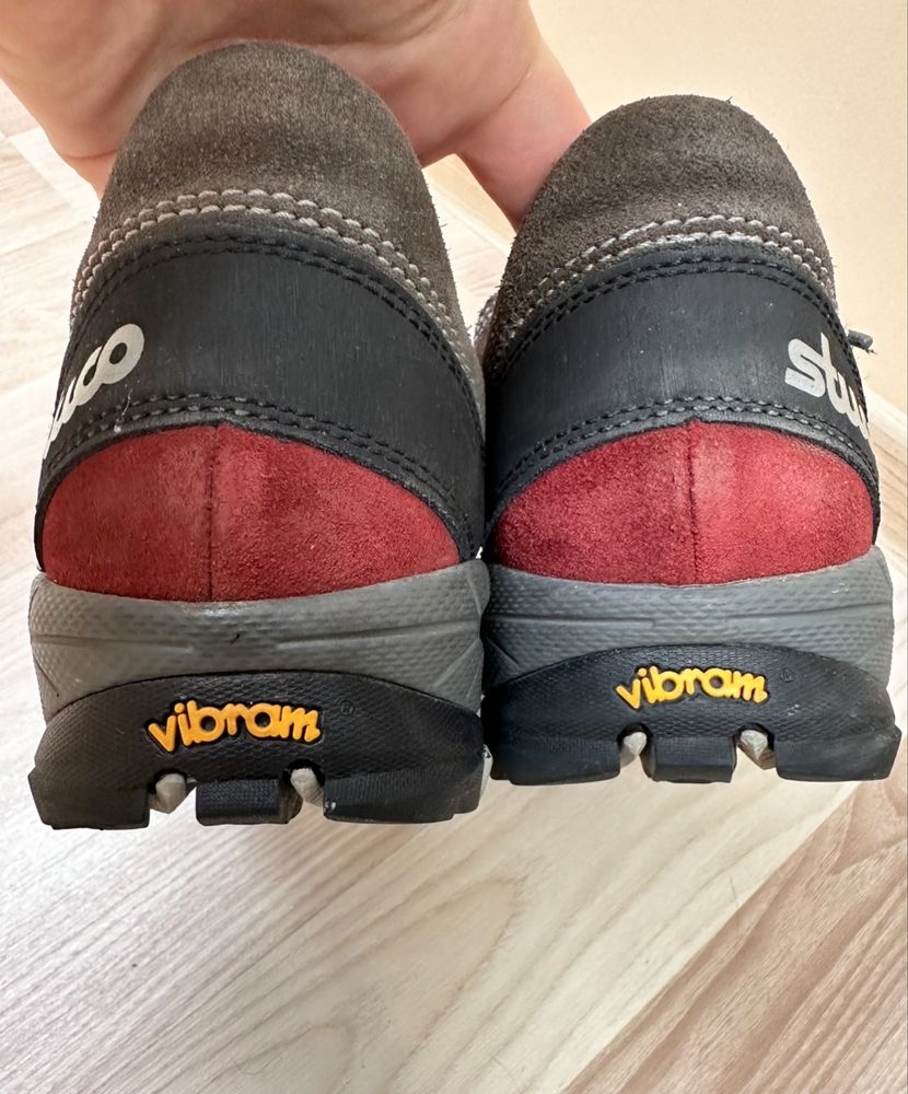 Туристически обувки трекинг Stuco Vibram Швейцария