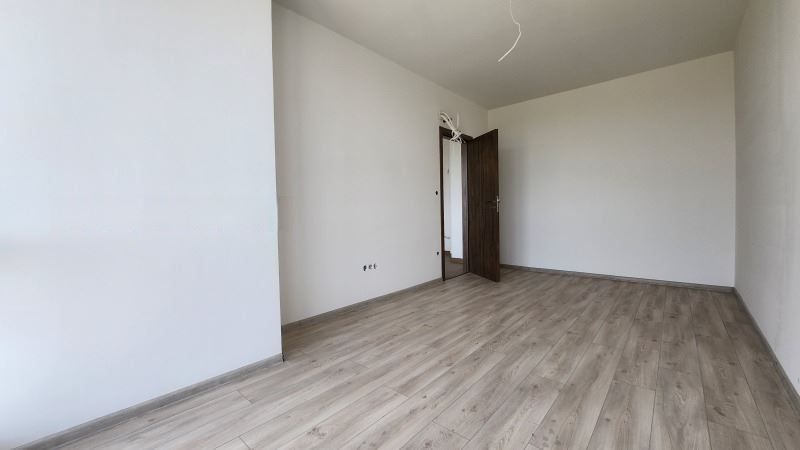 Продава се Двустаен апартамент в София, Дружба 1 - 64 кв.м за 1930 €/кв.м - Снимка #3