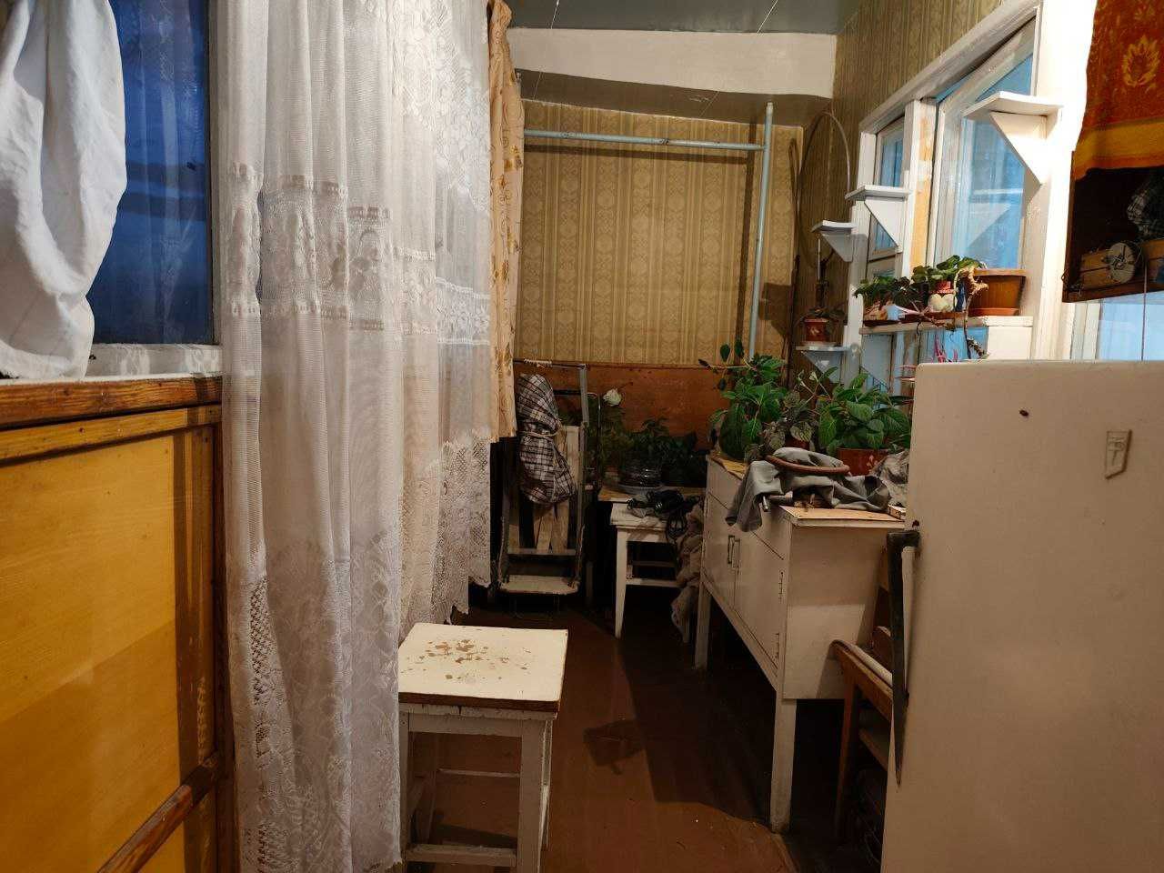 Продам 3-х комнатную на Авиасозлар -4 (82кв.м) 3/6/9