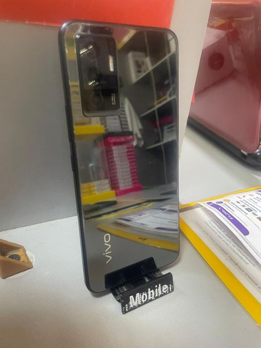 Продам vivo V23e