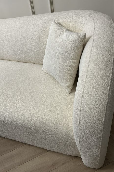 Canapea boucle The Home