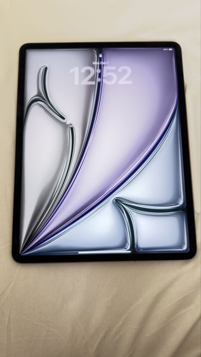 Apple iPad Air 7th Gen WiFi+Celluar 128GB + Apple Pencil Pro