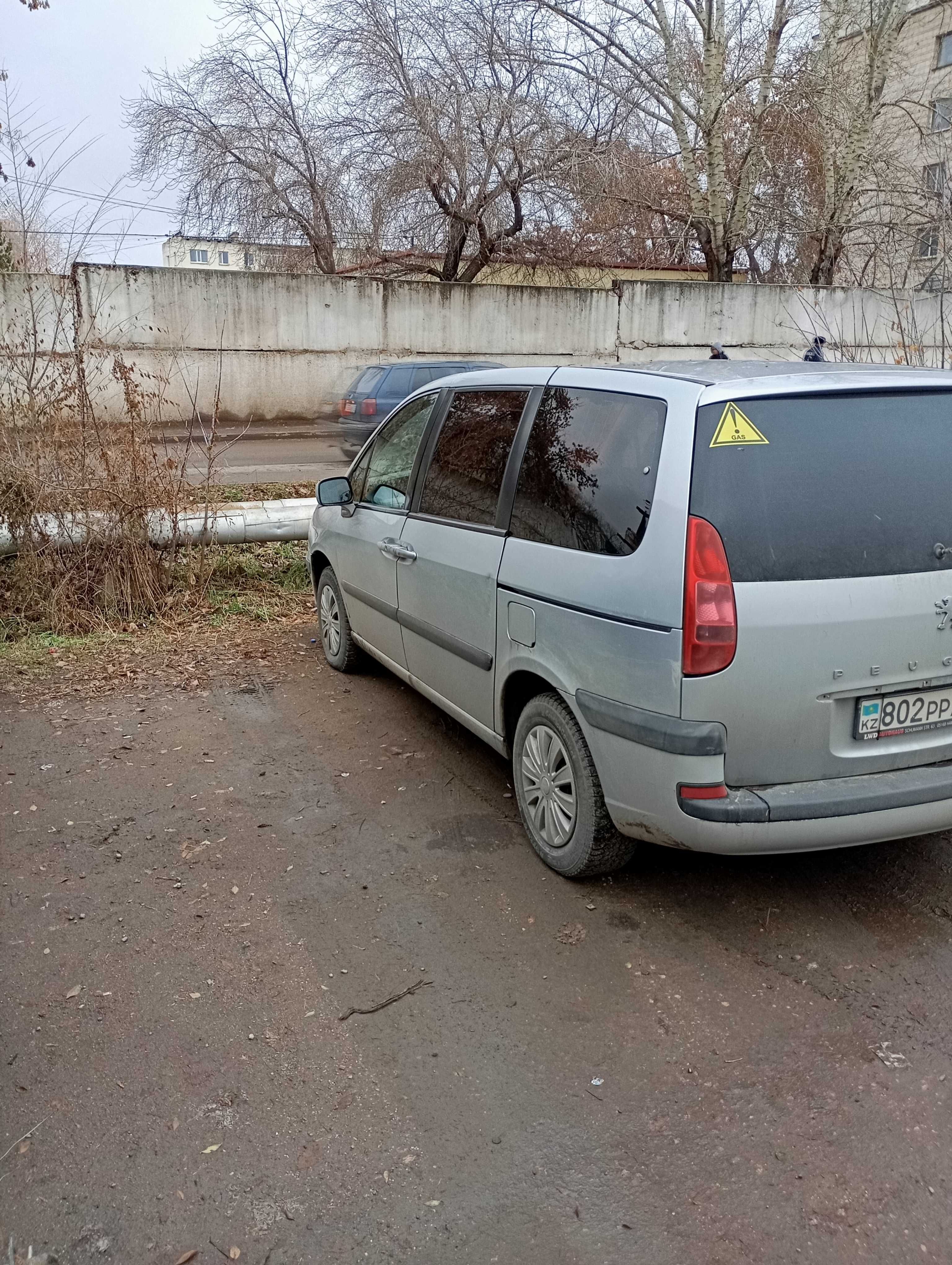 Продается минивэн