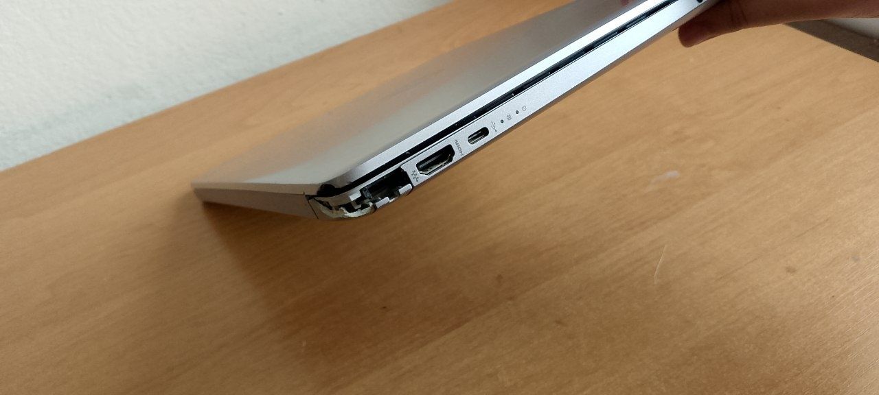 HP noutbook sotiladi srochna
