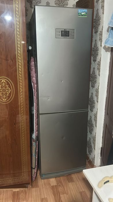 Продам холодильник — 35 000 тг