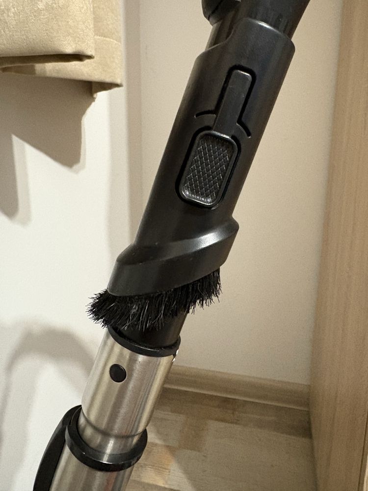 Прахосмукачка Rowenta Compact Power Cyclonic