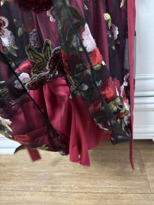 Rochita fete 12-14 rosu cu mov , de satin