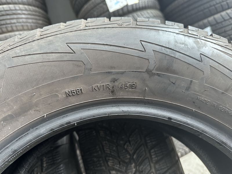 235/65/17 GOODYEAR 4бр