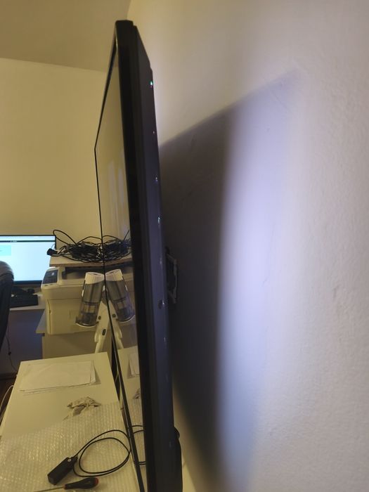 Vand Televizor Philips 55 Inchi Smart TV