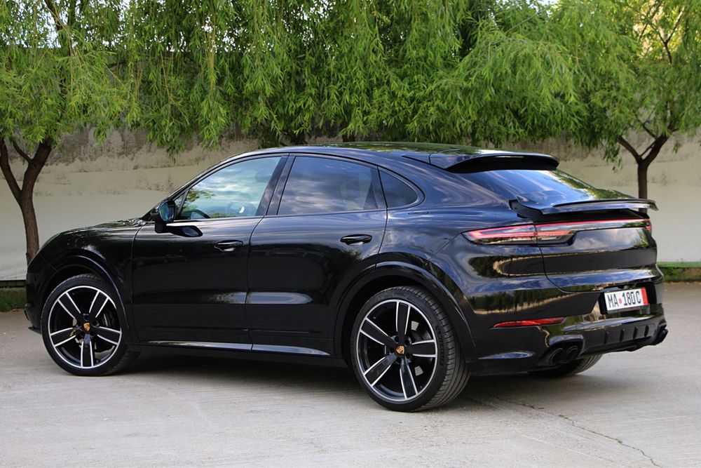 Porsche Cayenne coupe