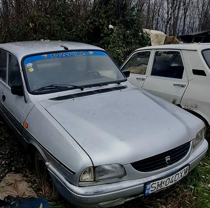 Vând dacia 1310 zâmbetul lui Iliescu