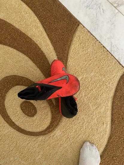 Оригинални бутонки (Nike)