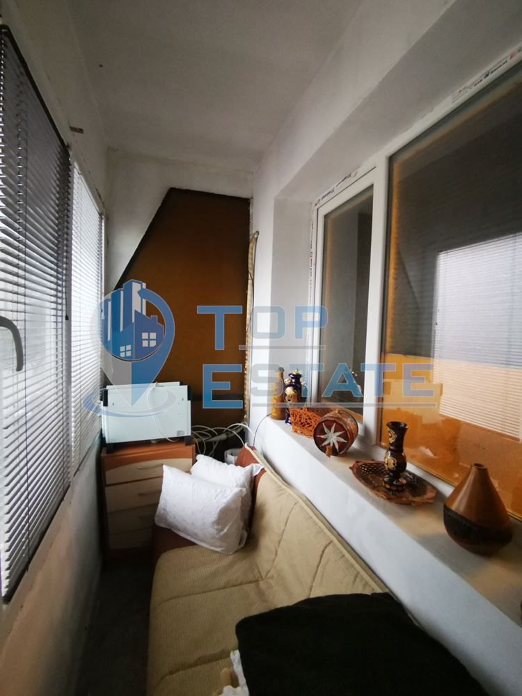 Продава се Тристаен апартамент в Горна Оряховица - 70 кв.м за 984 €/кв.м - Снимка #10
