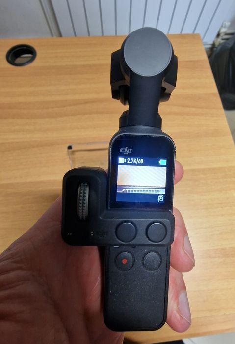 Dji Osmo Pocket cu accesorii