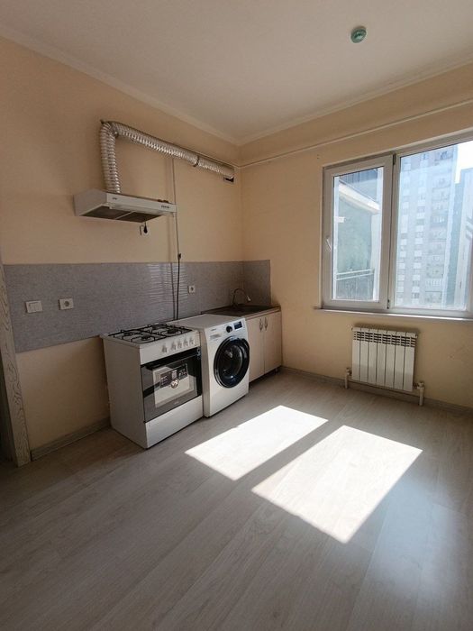 Квартира Сотилади Яшнабад 74 кв. метро дуслик 2  2 хонали навастройка