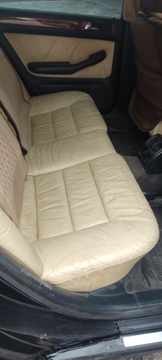 Продам Ауди а6 с5 2001 года.