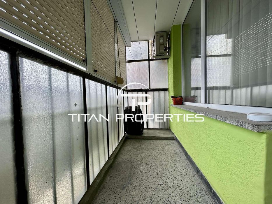 Продава се Тристаен апартамент в Пловдив, Каменица 2 - 68 кв.м за 1971 €/кв.м - Снимка #11