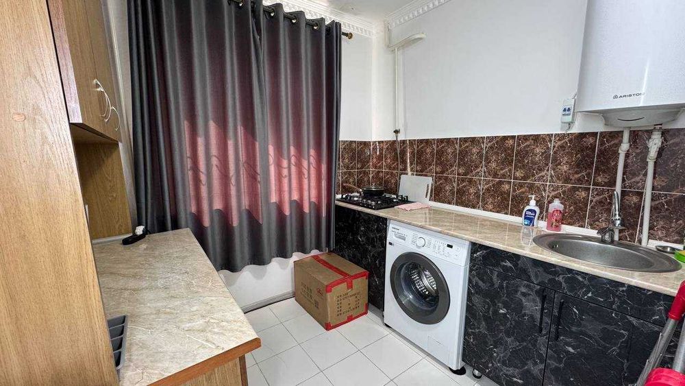 Заканал 27-мактаб 1-xona yaxshi holatda ID: 1379