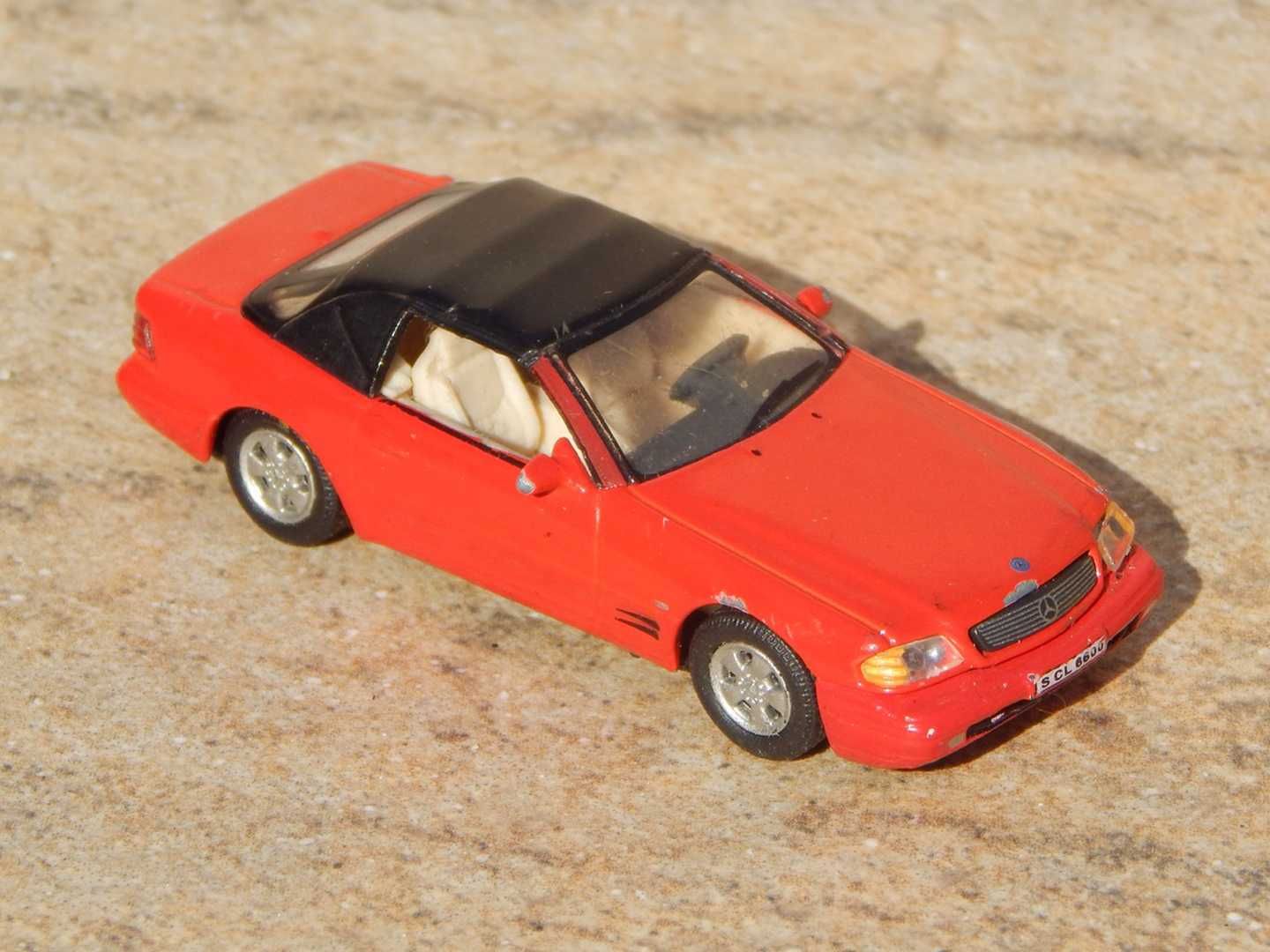 Macheta Mercedes-Benz SL-600 Roadster 1995 Hongwell sc 1:72 uzata