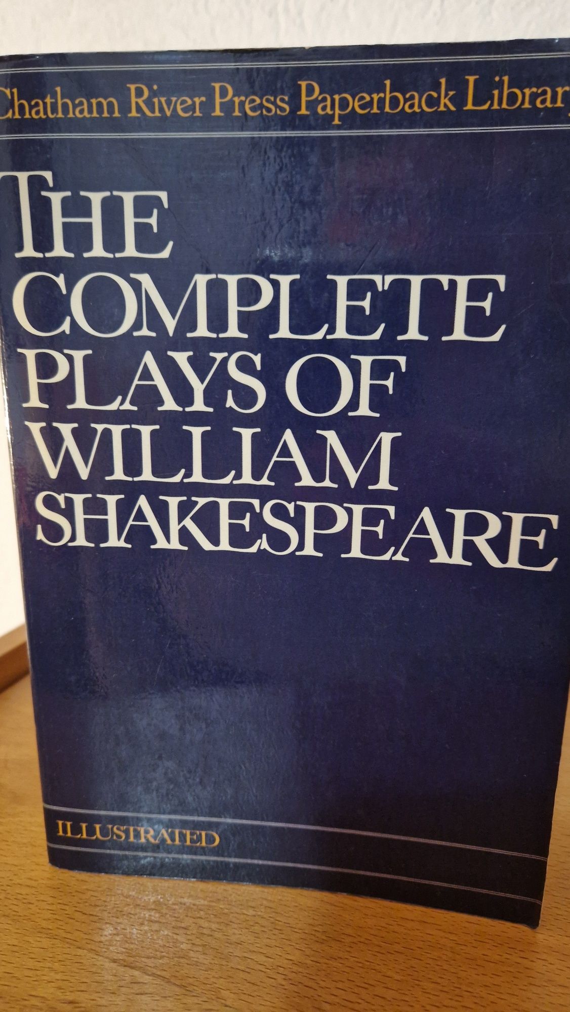 Vând Shakespeare în limba engleză