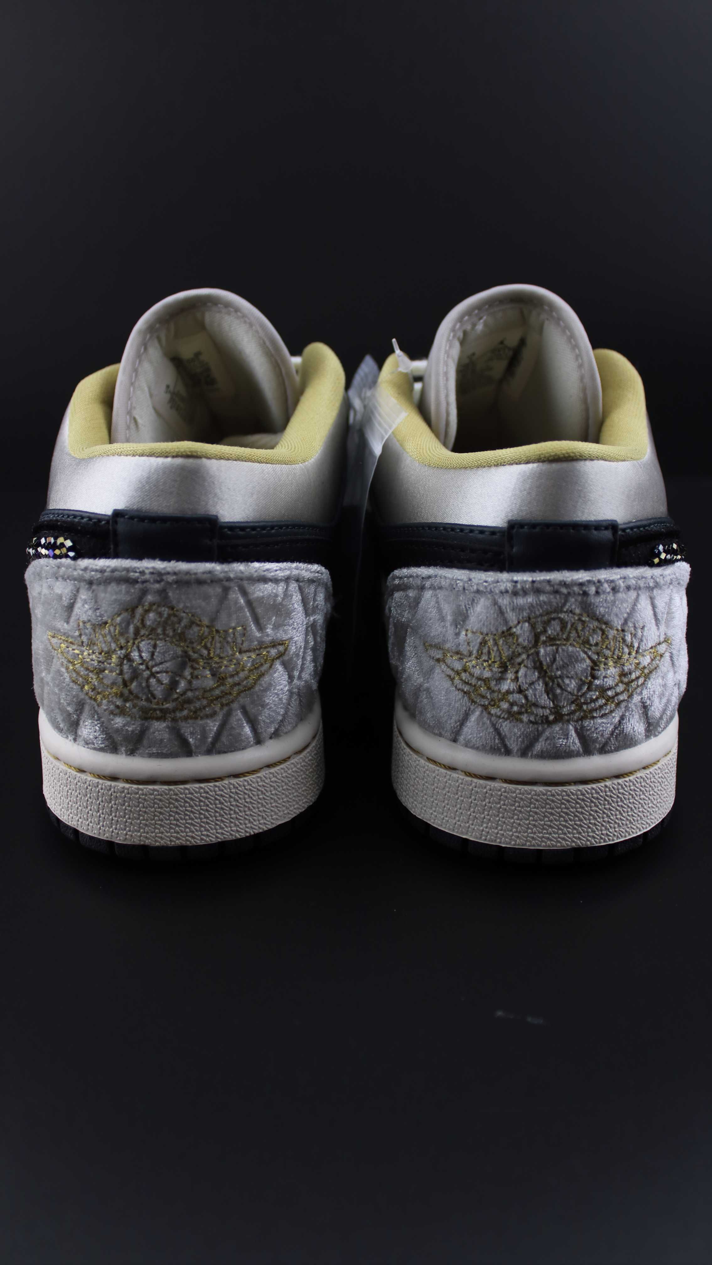 Air Jordan 1 Low SE 'Beaded Swoosh' + CADOU