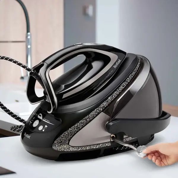 Утюг с парогенератором Tefal GV9620E0