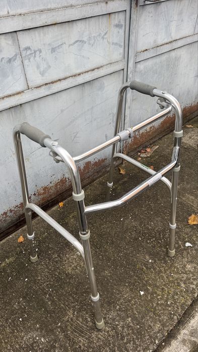 Cadru de mers ortopedic pliabil reglabil aluminiu varstnici seniori