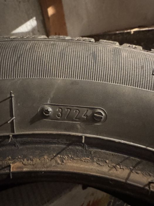 Anvelope Iarna 185/65/R15 88T