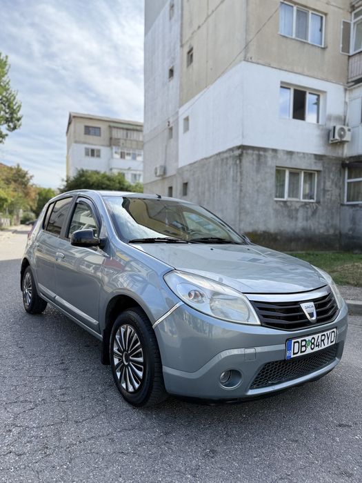 vand dacia sandero 1.4 benzina + gpl