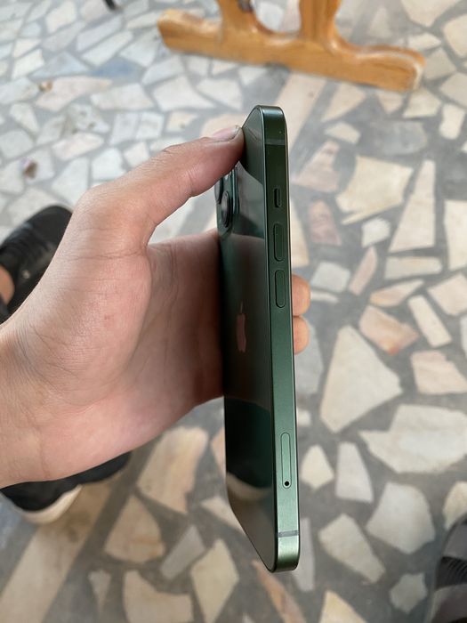 Iphone 13    31-kun garantiyasi bilan