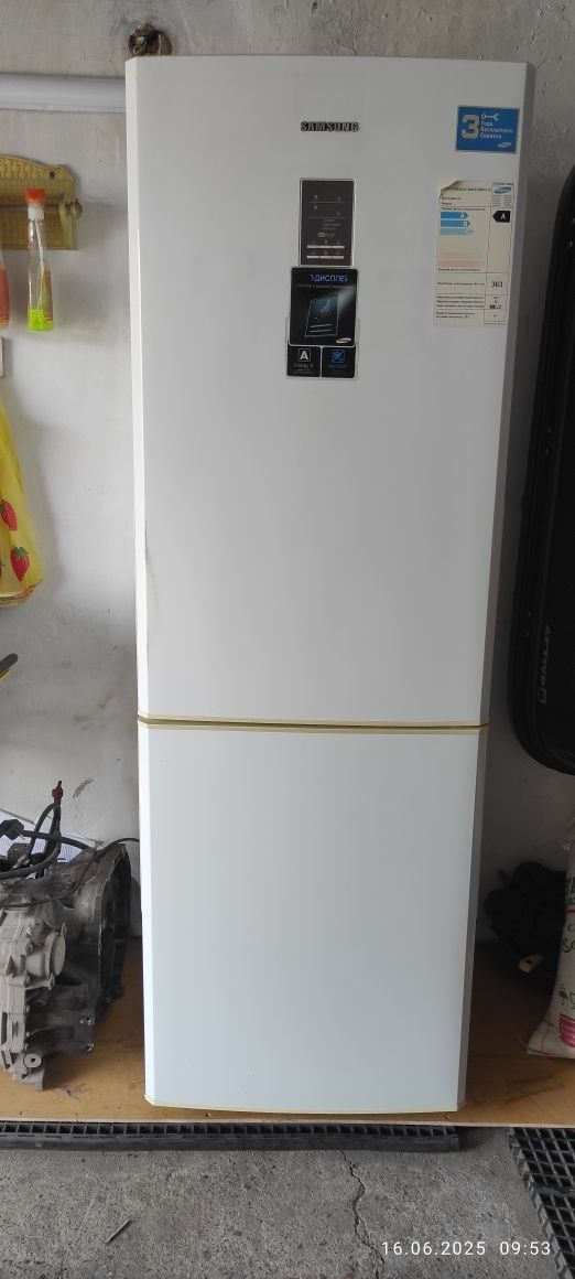 Продам холодильник Samsung,  no frost