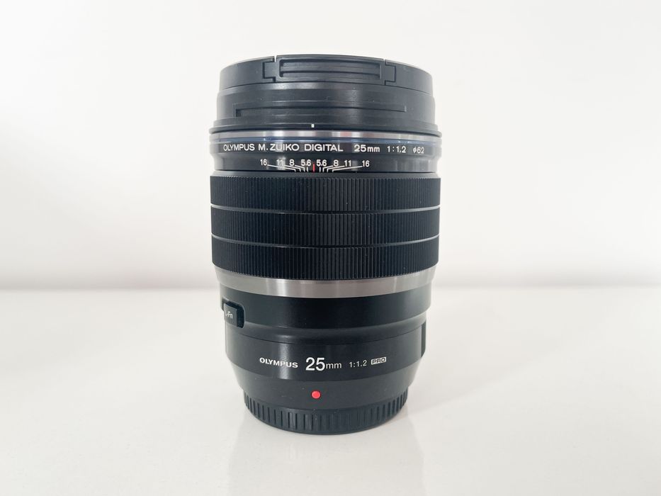 Obiective OLYMPUS M.ZUIKO Pro • 7-14mm • 17mm • 25mm • 45mm • 40-150mm