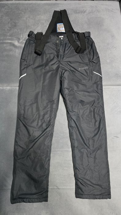 Горнолыжный комбинезон