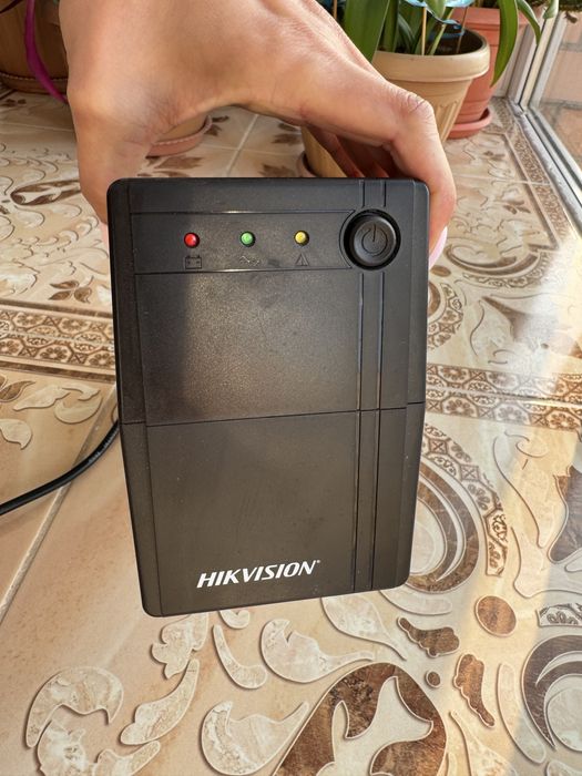 Источник бесперебойного питания