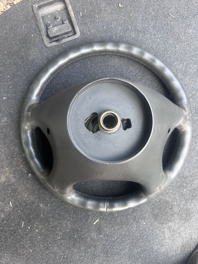 Кормило/Волан/AİRBAG Mercedes C200 CDI/W203 2003 Година