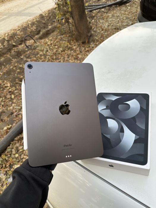 Продам ipad 5 256gb wifi и pencil 2