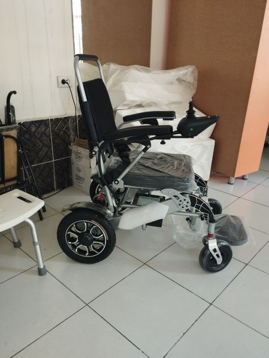 Nogironlar aravachasi sotiladi