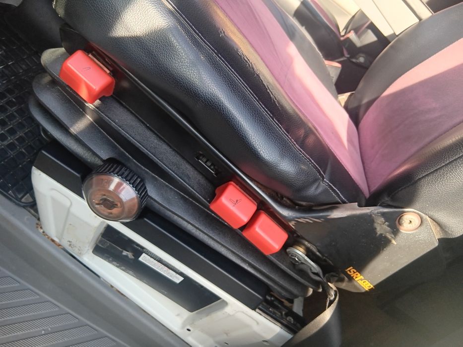 Vand LT35 2.8 AUH 8+1