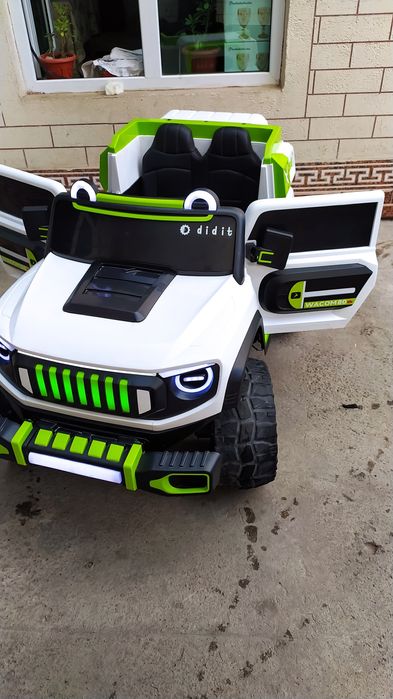 Bolalar uchun moshina  200 $