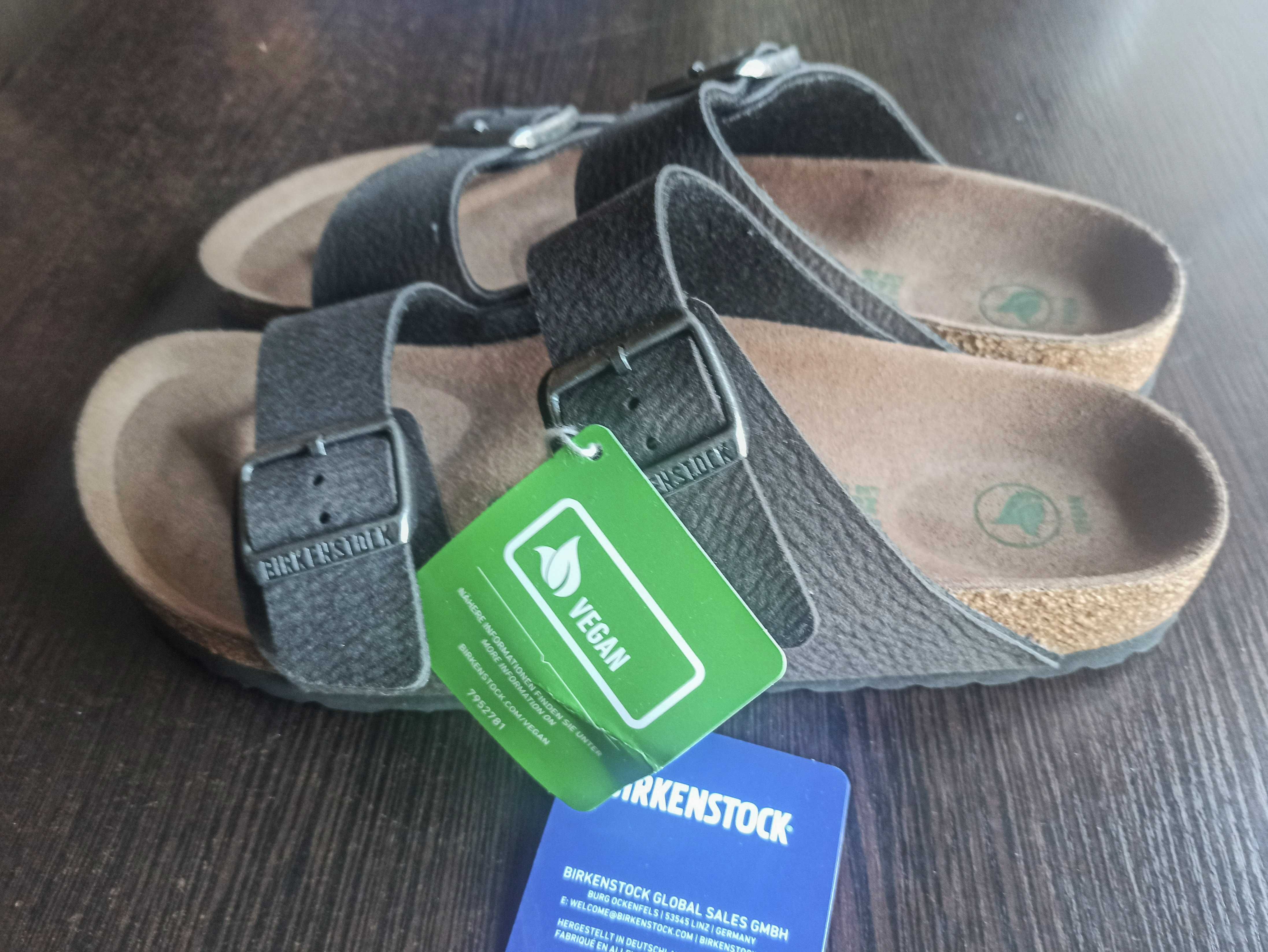 Продам сандалии, босоножки, шлепанцы Birkenstock Arizona New