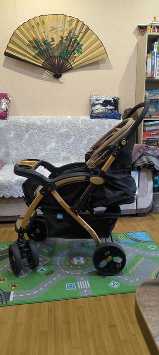 Продаётся детская коляска