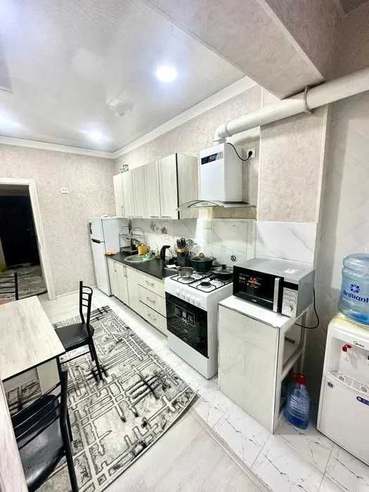 Сдаётся 2ком  квартира! Мирзо-Улугбекский р-н Массив Феруза